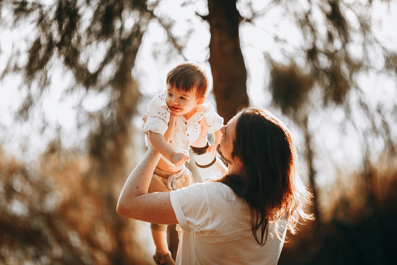 Acteur Victor Löw als vader: over zijn zoons en gezinsleven